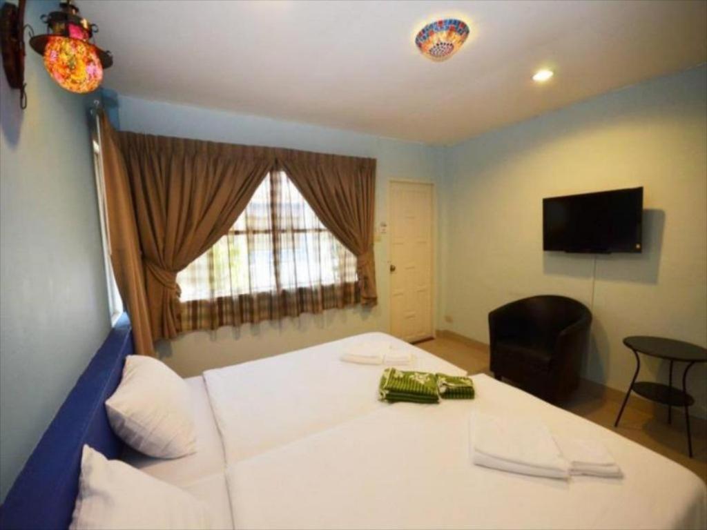 Pearl By The Sea Resort Prachuap Khiri Khan Exterior photo